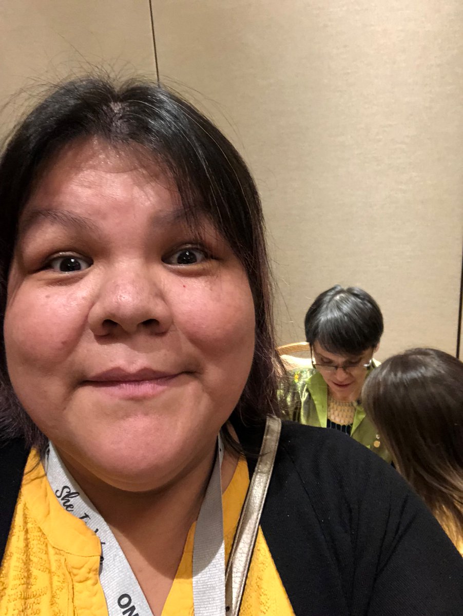 RubyNakochee's tweet photo. I was so happy to see her. Such an inspiring woman. She’s a survivor of violence and abuse so am I 💜🙏🏽 She is Wise conference Toronto 2019. https://t.co/EsJczdTewU