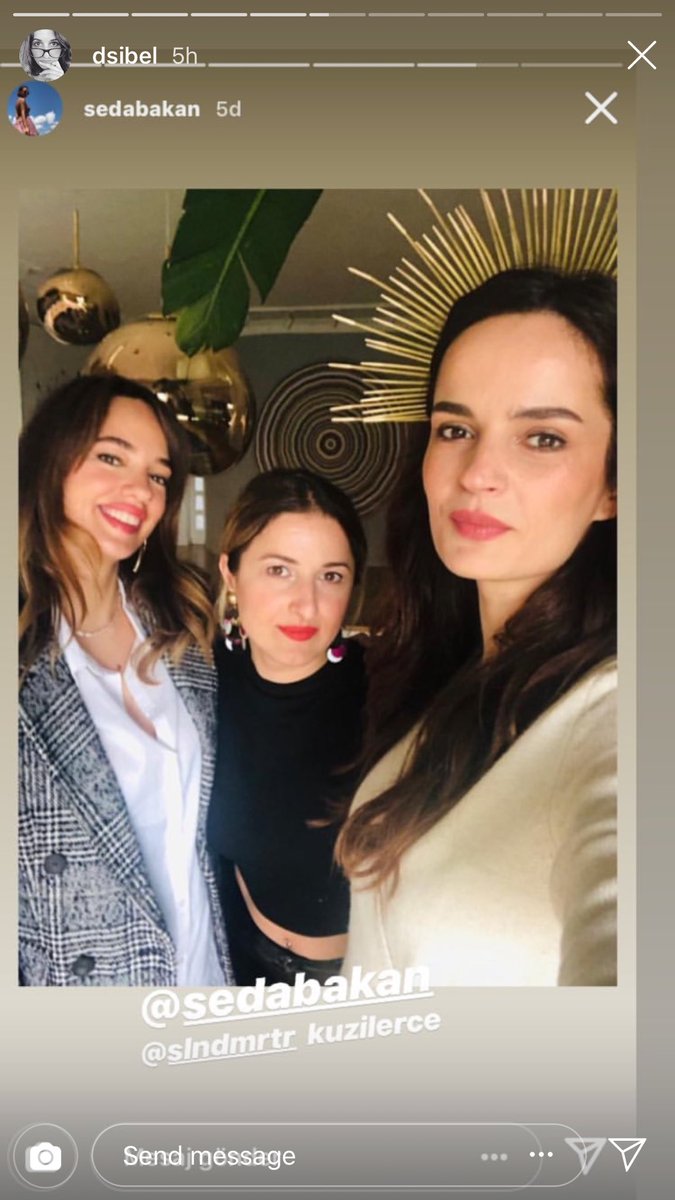 selinarabfans's tweet photo. #selin_demiratar💘❤️😭 https://t.co/gIyLwwo7Bj