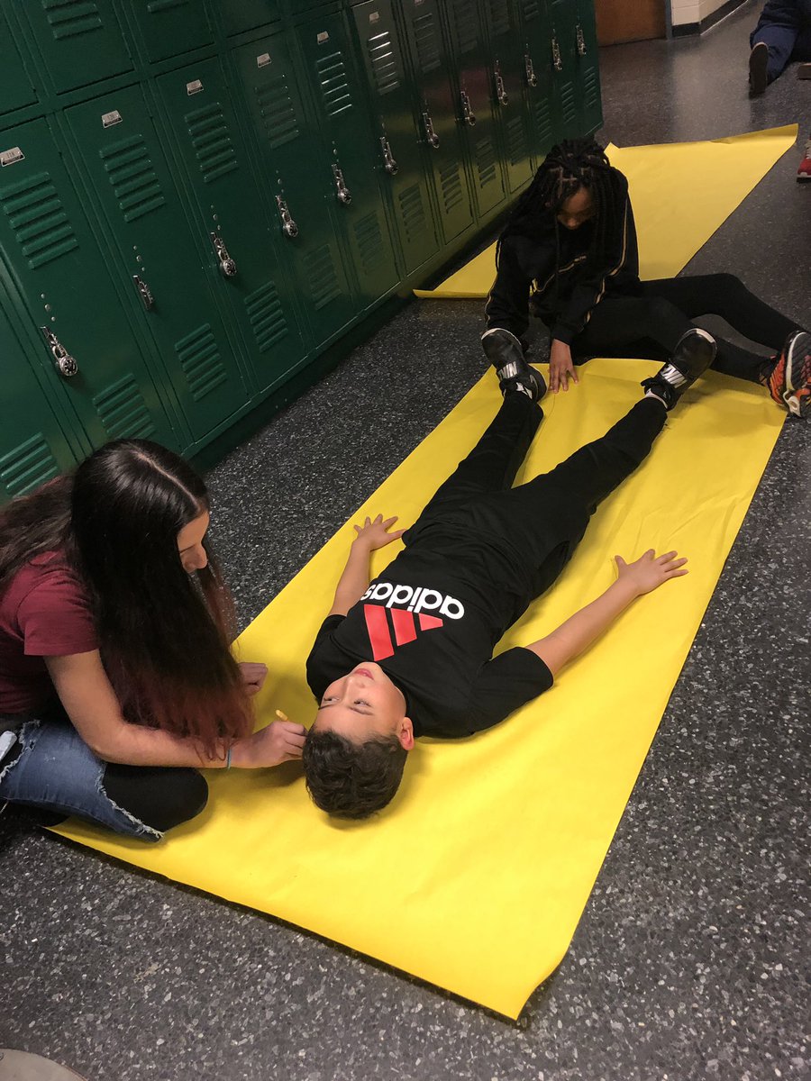 WestLeeMSPride's tweet photo. Today in one of Mr. Adams’ classes students traced one another and labeled various parts of the Human Body! #MakingScienceFun #PrideProjects https://t.co/t37INZhXbB