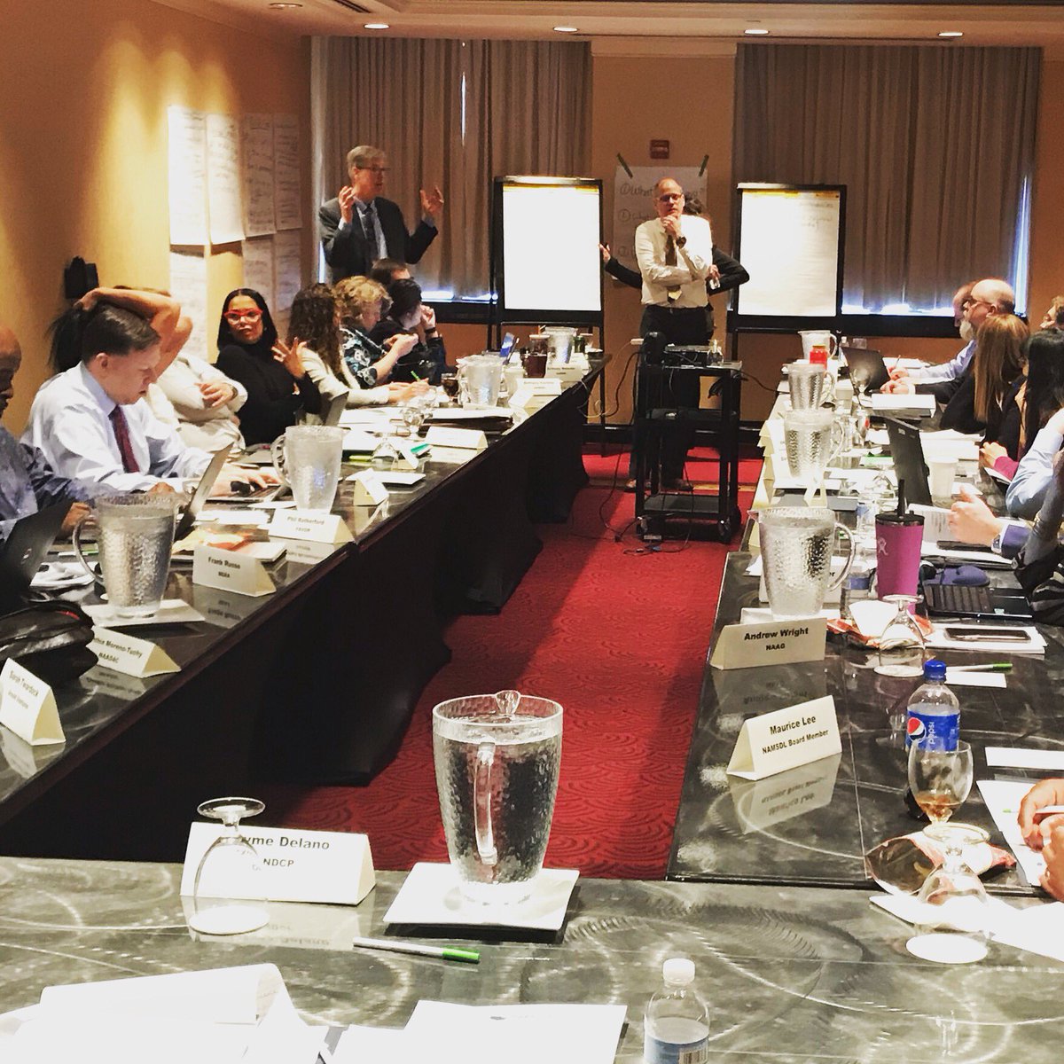 aronberg's tweet photo. National meeting to draft a model law to follow Florida’s lead in cleaning up the drug treatment and sober home industries. Thank you to the National Alliance for Model State Drug Laws! #NAMSDL #sayfie #FixTheFloridaShuffle #OpioidEpidemic #OpioidCrisis #FlaPol https://t.co/2afQenwxnv