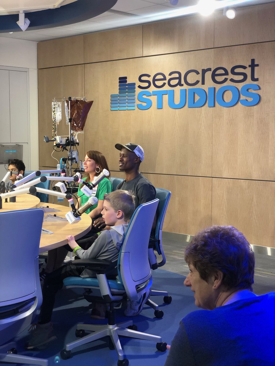 mrblloyd's tweet photo. We had a fun time celebrating #plantaseedday on the air with #bboy45 morning show at Seacrest Studios. Go @ChildrensColo some amazing little people inside there! Thank you @BigGreen, and Kimbal! @KimbalMusk #PlantASeedDay https://t.co/zjfyeCt6Ei