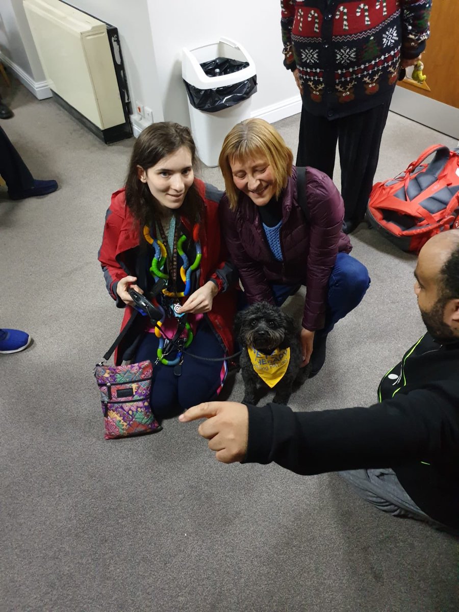 Jamieloucooper's tweet photo. Laurel court had a lovely visit from Wilf, our pet therapy friend @RiversideUK @VicSalm @Eliselufc https://t.co/G0jE98b0N7