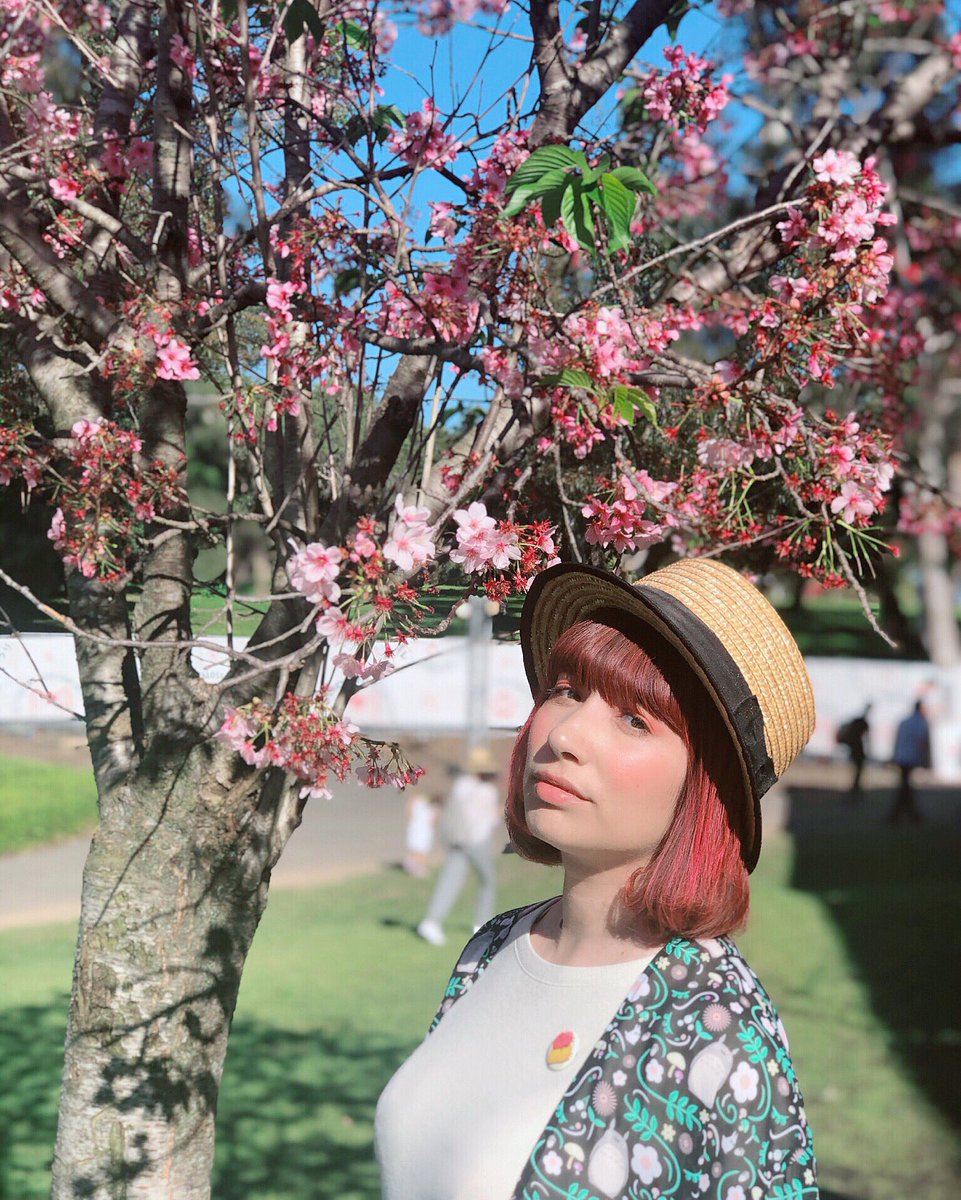 KawaiiStephanie's tweet photo. Happy #FirstDayOfSpring!🌸
Last weekend I had the honor of performing at @occbfest. I even went back the next day after my show to enjoy the #sakura.
This Saturday I am performing at @anifestcon with @CaliCrisis at 2PM! So excited!
#SpringEquinox #anifest #occbfest https://t.co/rvsEynedkF