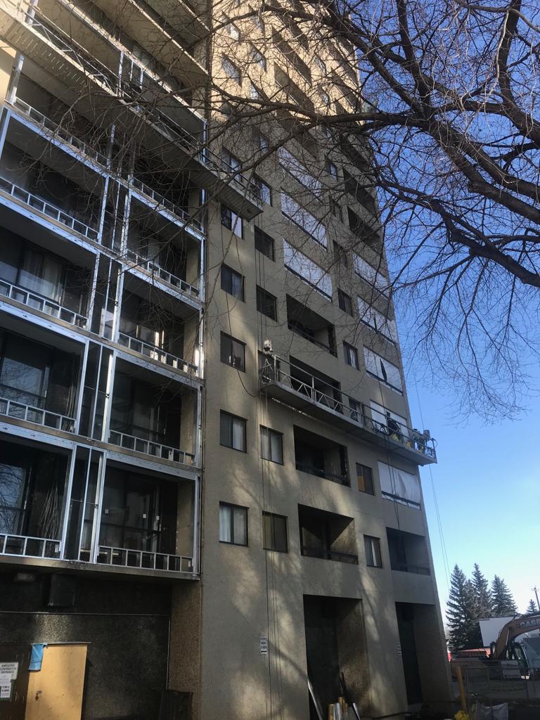 UCC_edm's tweet photo. Our work at Matheson is coming along nicely! Great job to the team on this one. We are building out the patios making more room for tenants and brighter with new windows  #yegconstruction @ECAbuildsYEG #yeg @DurabuiltWindow @ChorleyConst https://t.co/jQM3VlWQds
