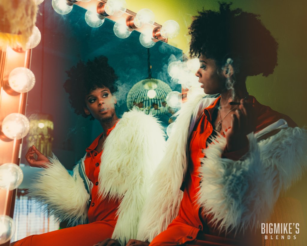 bigmikesblends's tweet photo. Put on your 🔥outfit, spark up #HellsBells and own your night with larger-than-life energy.
.
Bring the 🔥 Be the party. https://t.co/QDXtL3qxKH