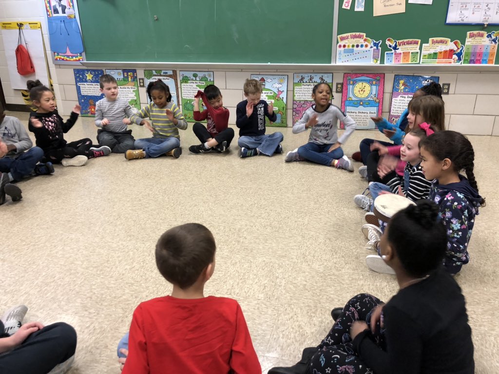 SOMusicalMoss's tweet photo. Another successful week for @AldoWGarcia1 working with our @SevenOaksOwls #PercusssionLessons #BluesCompositions #RhymingDustBunnies #KinderBooks #BreakoutEDU and so much more!! @FortkampBre @tumusic @BCPSMusic https://t.co/Tjzx3VbbnX