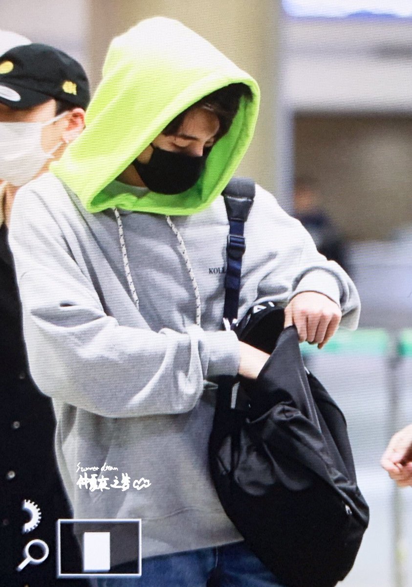 SummerDream1028's tweet photo. 190321 ICN preview

#윈윈 #董思成 #ウィンウィン  #winwin #WayV ＃WeiShenV ＃威神V https://t.co/rvylBLeObW