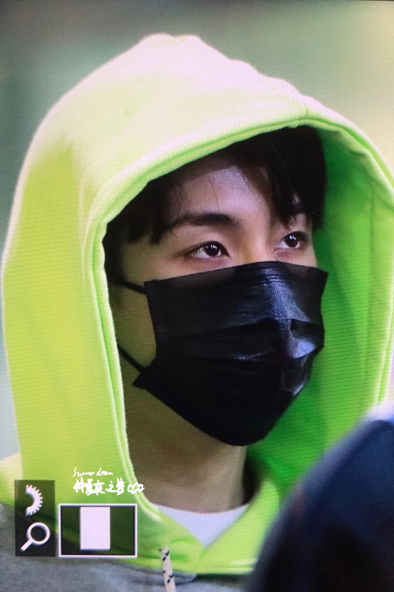 SummerDream1028's tweet photo. 190321 ICN preview

#윈윈 #董思成 #ウィンウィン  #winwin #WayV ＃WeiShenV ＃威神V https://t.co/YwiJc3WSJV