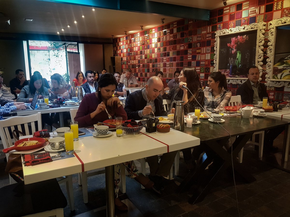 agi_gt's tweet photo. Te compartimos un poco de lo que fue nuestro primer Desayuno y Asamblea General de Miembros, que se llevo a cabo el día de hoy.

Gracias a las personas que asistieron por participar.
#culturadelaluz #agigt #lightingdesign https://t.co/w6KfD5WHg1