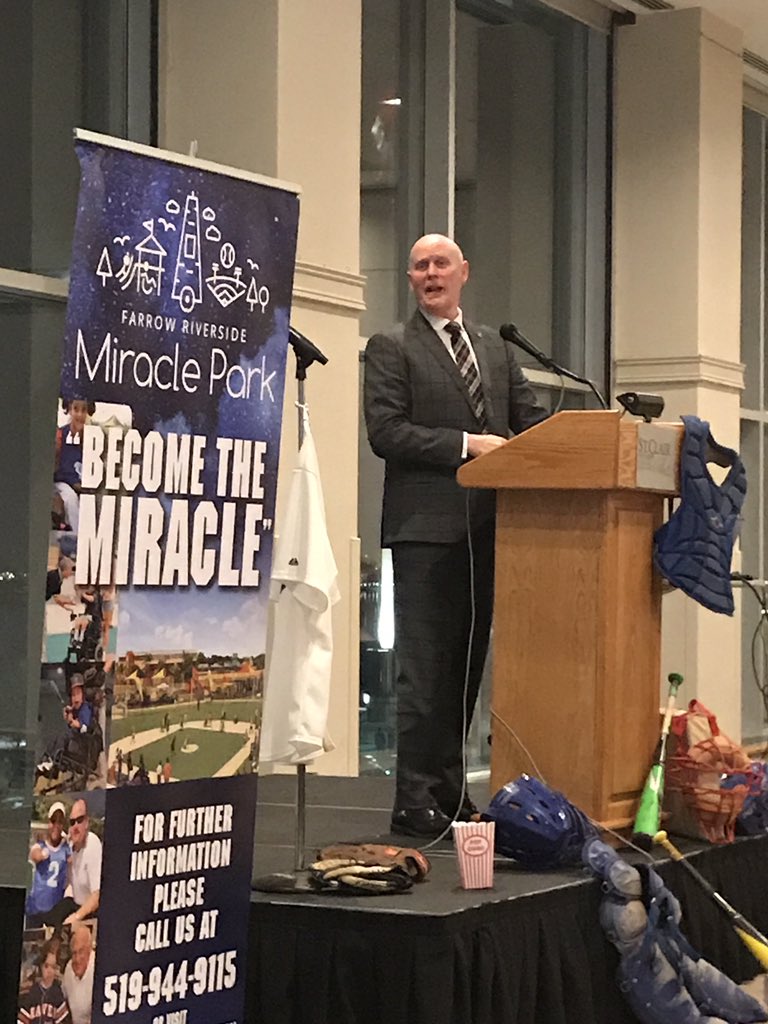 DrWeese's tweet photo. Was a great thrill to be back in Windsor to talk about The 5C Leader at the Rotary Club Dinner. Delighted to help support the exciting Miracle Park project. Added bonus having brother John do the introduction. #5cleader https://t.co/iau2YltM1G