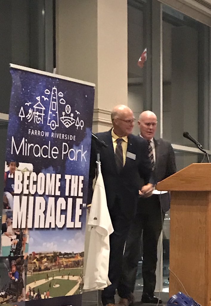 DrWeese's tweet photo. Was a great thrill to be back in Windsor to talk about The 5C Leader at the Rotary Club Dinner. Delighted to help support the exciting Miracle Park project. Added bonus having brother John do the introduction. #5cleader https://t.co/iau2YltM1G