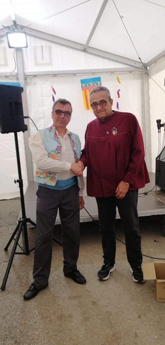 AC_Falla_la_Mar's tweet photo. Estem d'enhorabona! Tenim nou president,  Juanjo Llorca Mateu ha sigut escollit entre tots els memebres de la comisió per tal de desenvolupar aquesta tasca durant dos anys. Juanjo estem molt orgullosos de tu, eres faller de cap a peus.
#falles2019 #falles2020 #falles #fallas https://t.co/PuMf3j4mvE