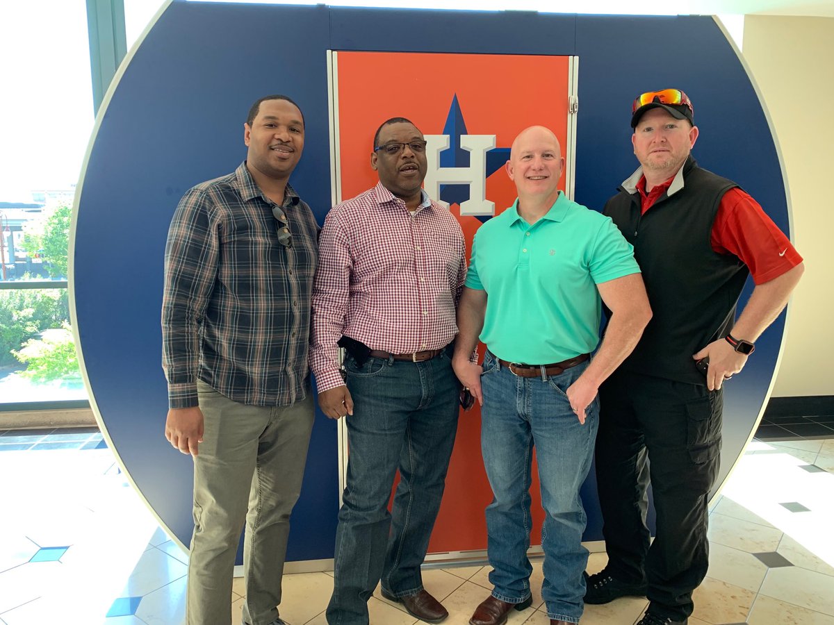 Bittersweet farewell to Calvin! Sad to see Calvin go but would like to welcome Jermey Botkin to our team! Congratulations To Calvin and Jermey for their promotions!!! Jermey will be our new TOM! Calvin will be the Senior Director of MET for the Southern Division!