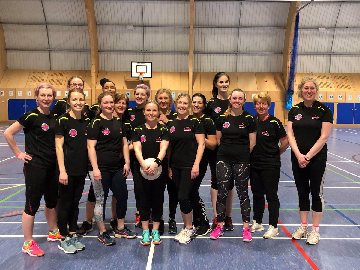 HBurghNetball's tweet photo. Happy New Training Top day to us! THANK YOU verry much to the Community Advertiser for sponsoring our kit, we look and feel fab #hnc #hncrec #hncdev #hnc2 #hnc1 #netball #team #asone #communityadvertiser https://t.co/baKphr5klY