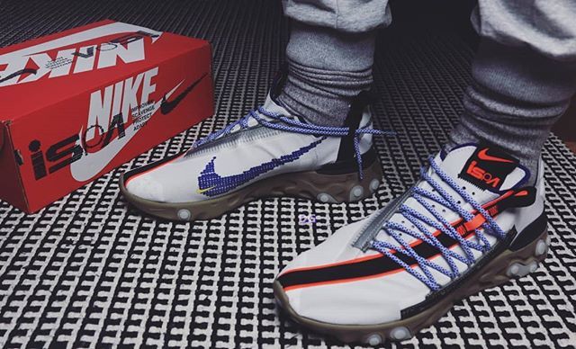 DebonaireGamer's tweet photo. Same shoe, new vibe with a simple lace swap ✌🏾
-
👟: @nike iSPA React Low https://t.co/EmQss5FfNw https://t.co/MGSGjEx1t4