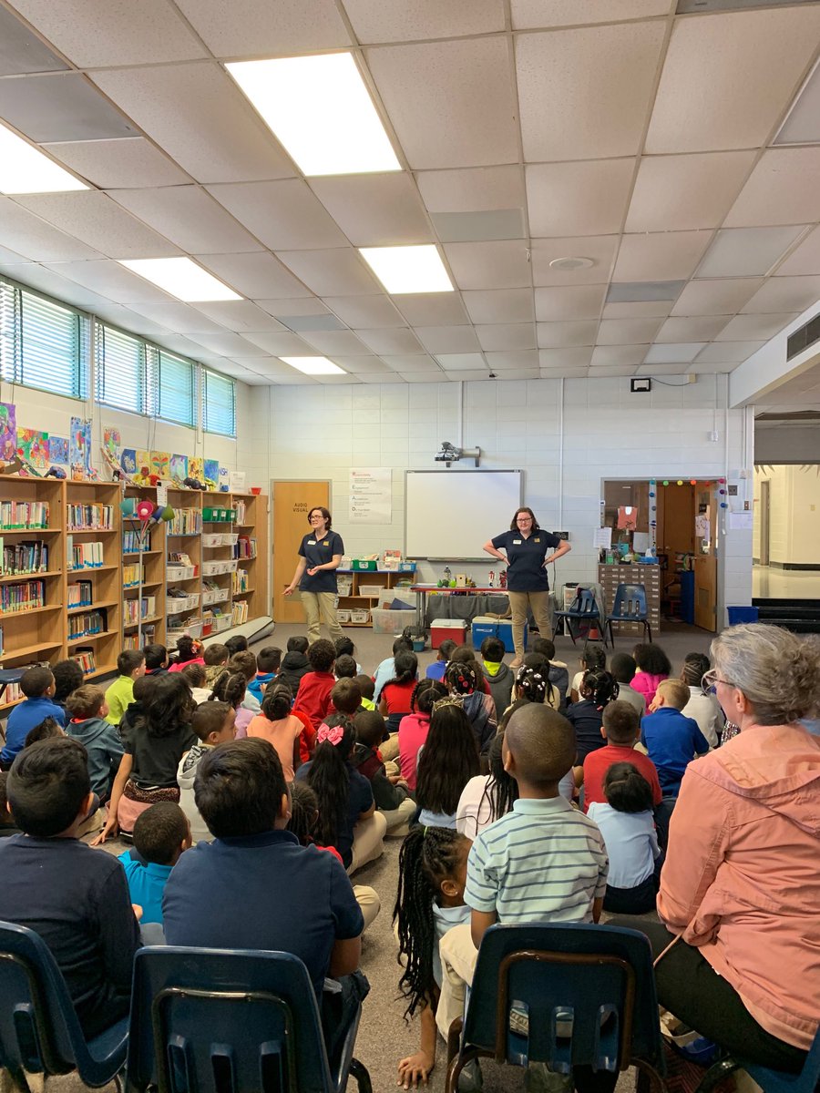 lovinglibrarian's tweet photo. Zoo animals visit Clay today! https://t.co/iS7KxSxKS4