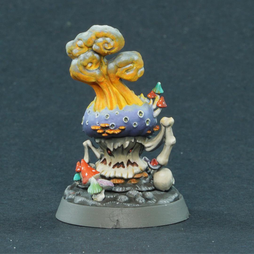 plastic_crack_m's tweet photo. Mollog’s Mob Spiteshroom.
#warhammer #warhammerunderworlds #ageofsigmar #paintingwarhammer #paintingminiatures #paintingshadespire #gamesworkshop #aos #tdbmini #wargaming #tabletop #molog #mushroom #whu https://t.co/Ni2NzK8wVa