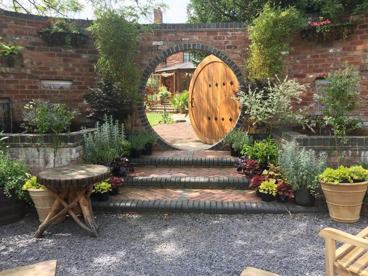 SightConcern's tweet photo. Sensory Gardening talk on 25th March at The Tulip Tree Centre, Kidderminster https://t.co/hFywOGkzGl #SightConcern #Sensorygardening #KeithSouthall https://t.co/1IEWUgu7Om
