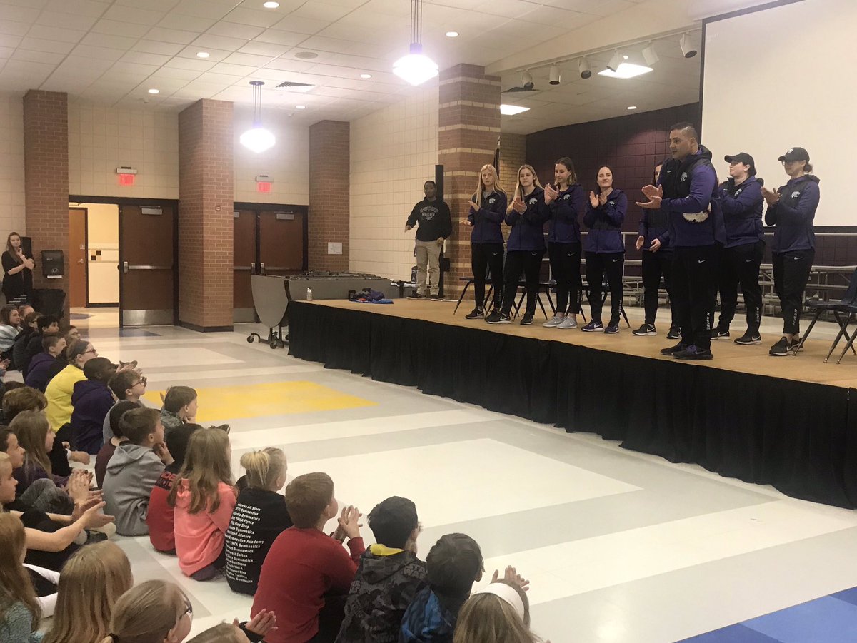 Morning visit to St. George Elementary to donate some goals and visit with some ‘Cat fans 

#KStateSOC