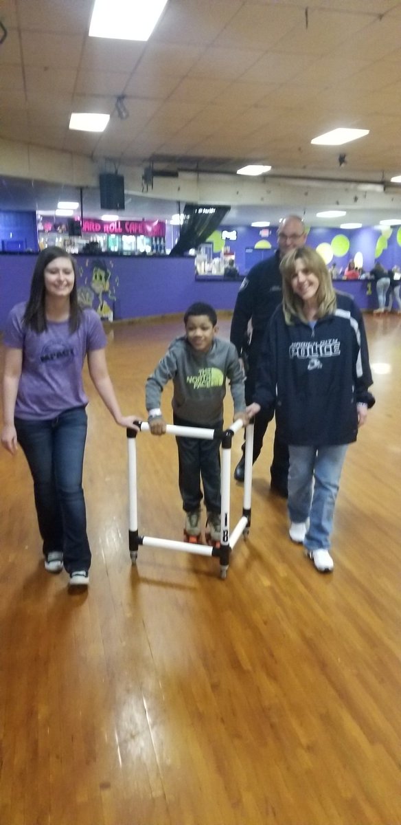 marion_police's tweet photo. We particularly enjoyed hosting our first sensory friendly event in the first hour of our free skate night. Glad to welcome kiddos who may not normally be able to enjoy this experience. Thanks to Graphic Packaging of Marion for your support & MCS Food Services! #TrueBlueMPACT https://t.co/Fe8GcEa7Ei