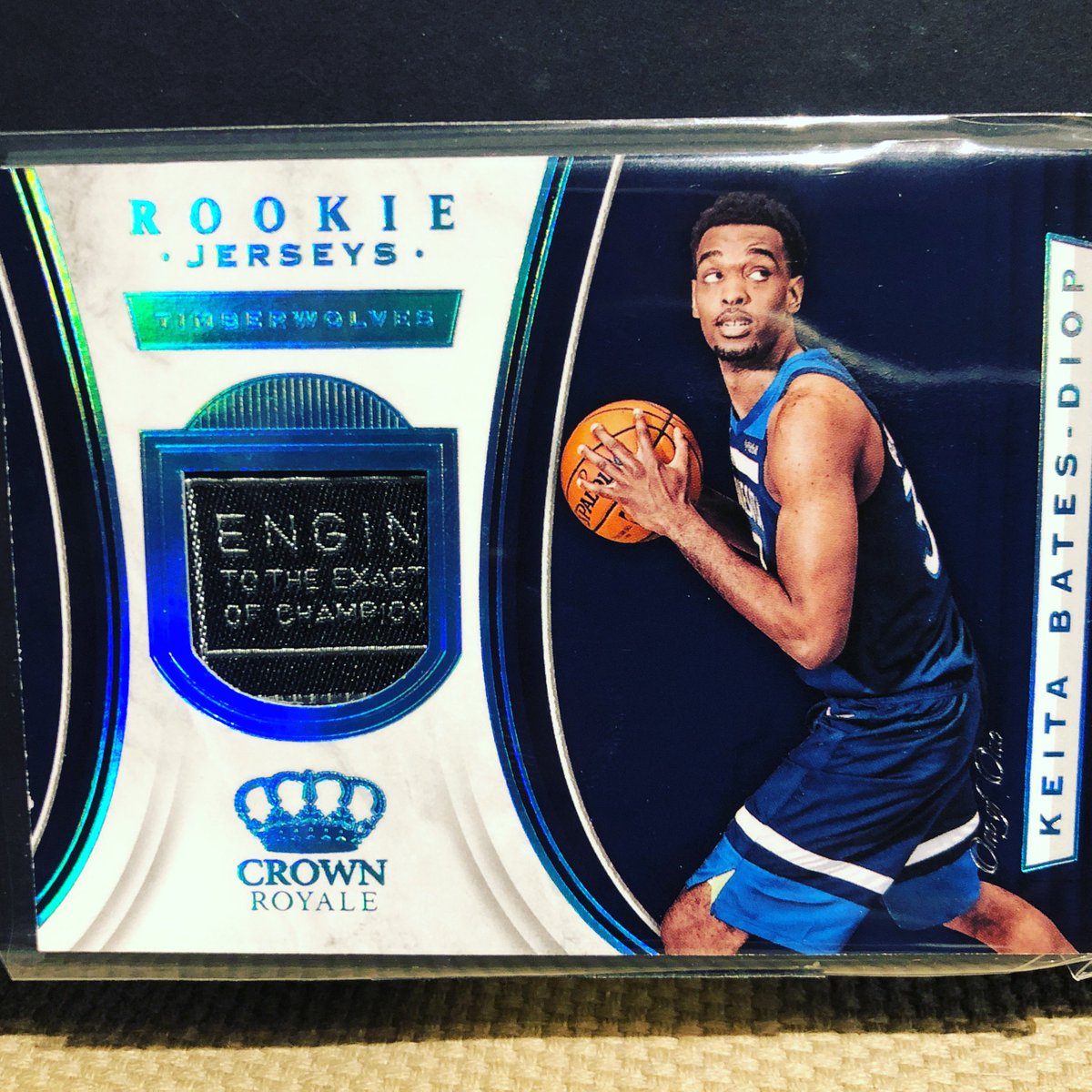 WaxEcstatic247's tweet image. @KBD_33 @Timberwolves @PaniniAmerica #crownroyale #oneofone #laundrytag 1/1 @NBA $175