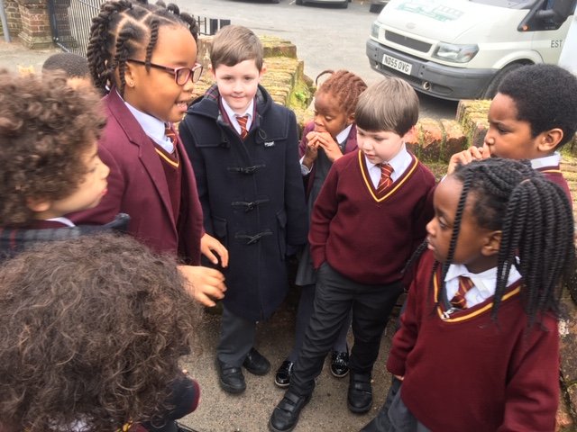 WickhamCourtSch's tweet photo. Our prep school students talking and playing together including children from lots of year groups. #wcspshe #wcscommunity https://t.co/bznt2AQcfY