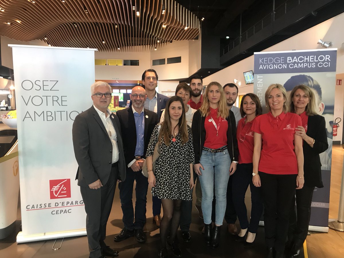 jalbertini84's tweet photo. Projection Privée au cinéma pour 200 jeunes avignonnais invités par @KedgeBS et @CE_CEPAC : une belle opération organisée par les collaborateurs de nos agences pour faire connaître nos offres étudiants https://t.co/q61BCc4bZd