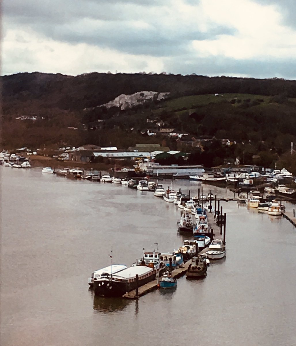 Roma Tearne tweet media