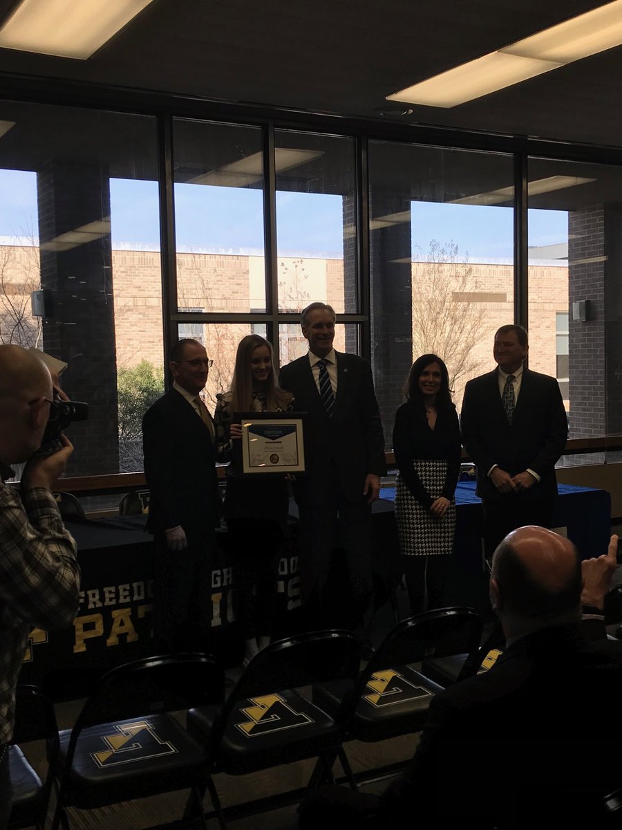 basdfhslaporta's tweet photo. Congratulations to Olivia Swiadek on receiving the BASD Superintendent’s Moravian College Scholarship. She is a true example of #builtbybethlehem @basdproud https://t.co/ZBmKRDv4PV