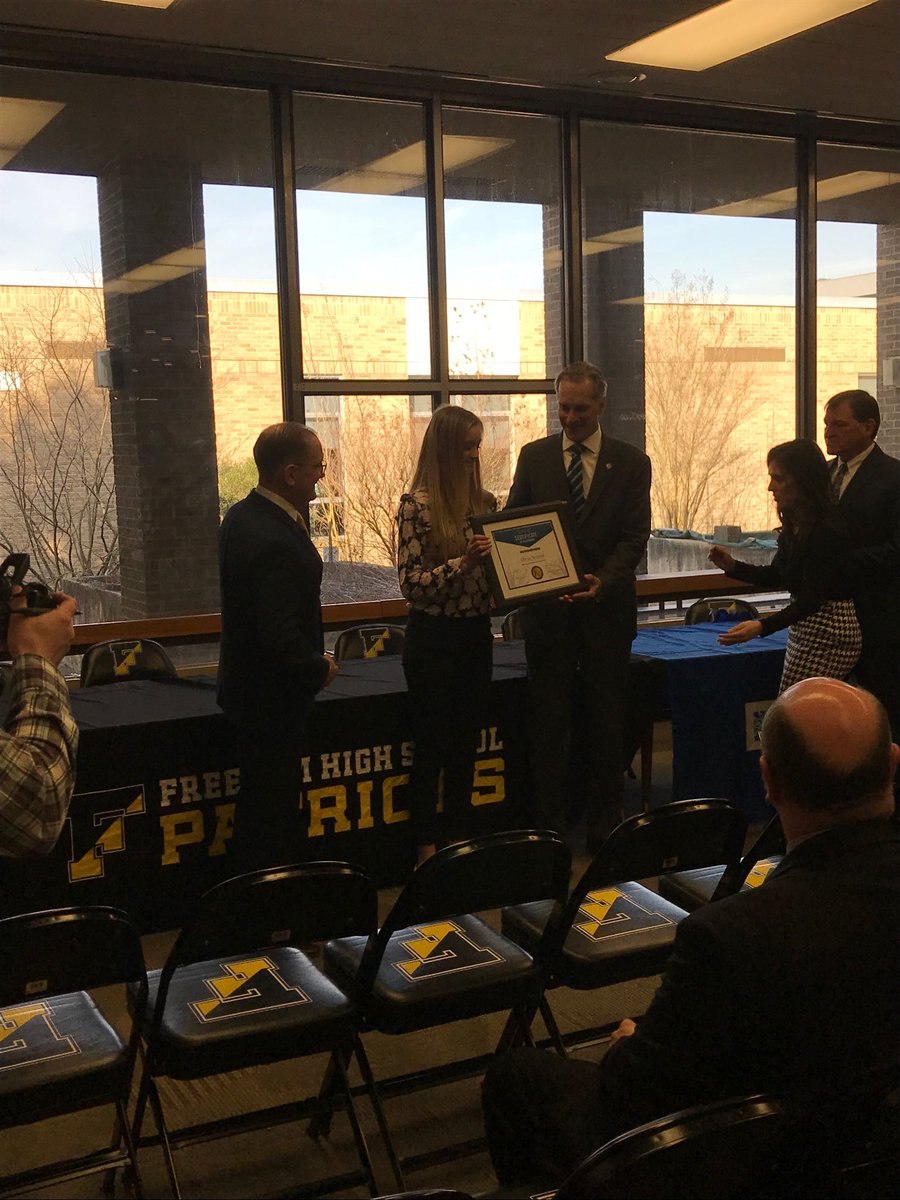 Congratulations to Olivia Swiadek on receiving the BASD Superintendent’s Moravian College Scholarship. She is a true example of #builtbybethlehem @basdproud