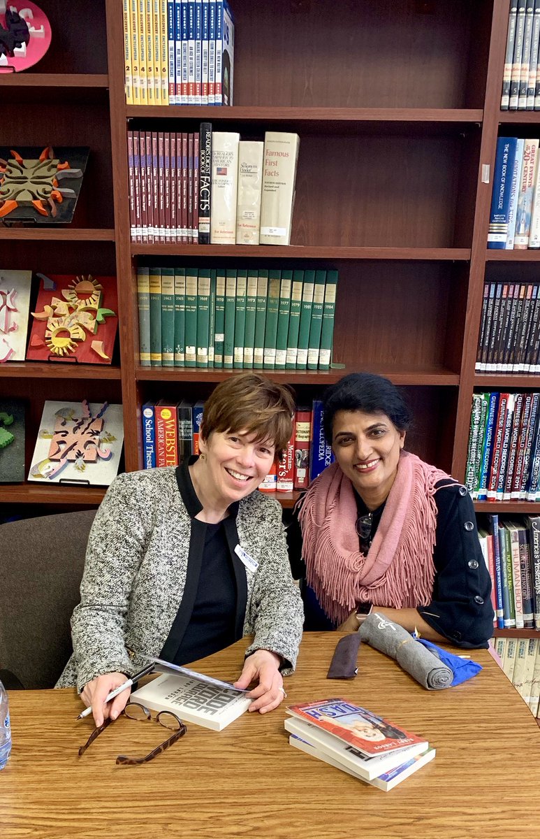 sharma4alka's tweet photo. Author’s Visit in SMS!!
@SunnyvaleSD @SSDLibraries @KirbyLarson https://t.co/BVlFry6oja
