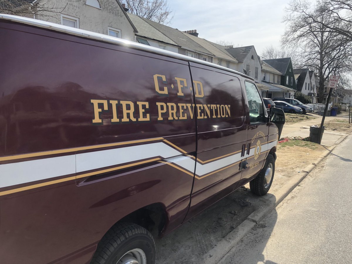 CFD1400's tweet photo. The members spent the morning installing smoke detectors in the 1100 and 1200 block of Pine lane. Yesterday the members had a fire in the 1200blk.  @WCRigby #chesterfire #chesterpa #smokedetectors #savelives https://t.co/hkZ4CmXGlV