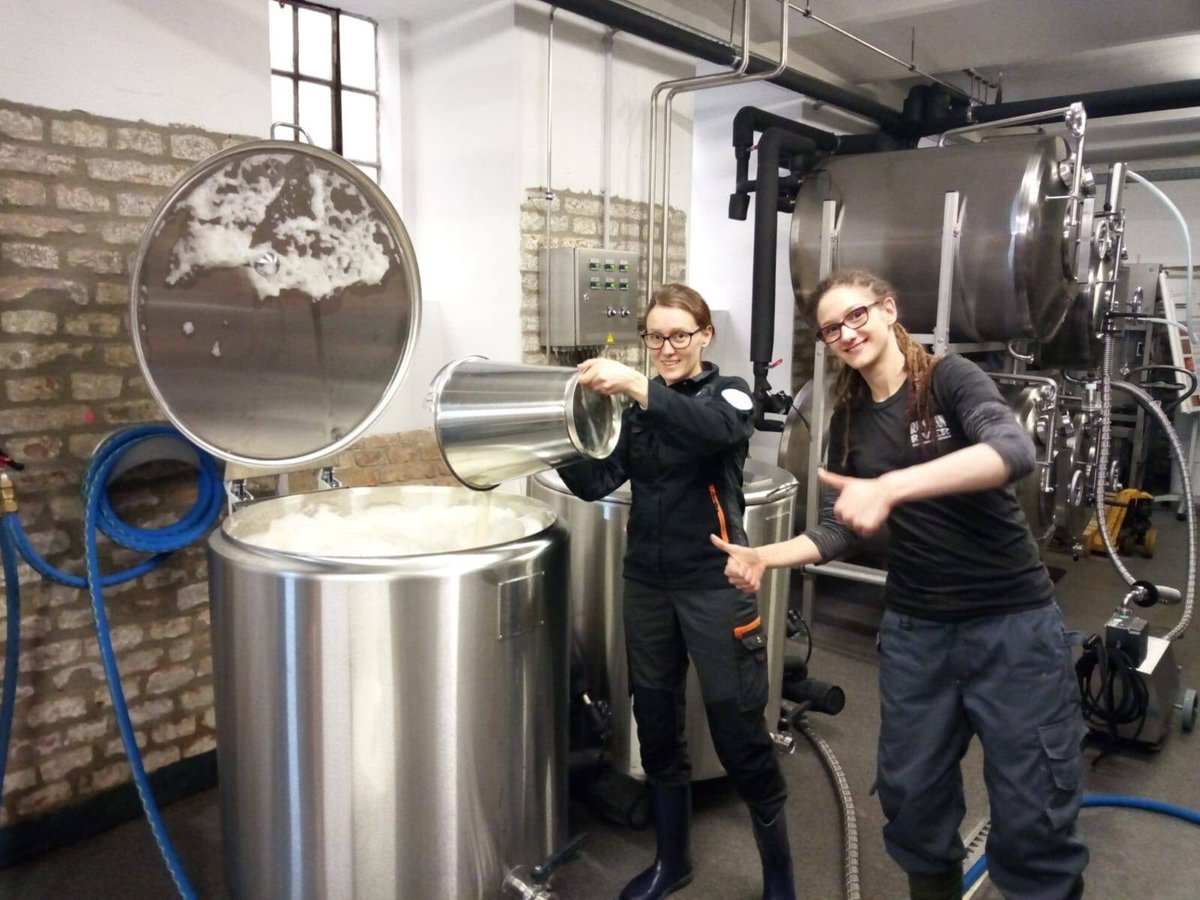 ᴍᴜᴛᴛᴇʀᴍɪʟᴄʜ ᴠɪᴇɴɴᴀ ʙʀᴇᴡᴇʀy tweet media