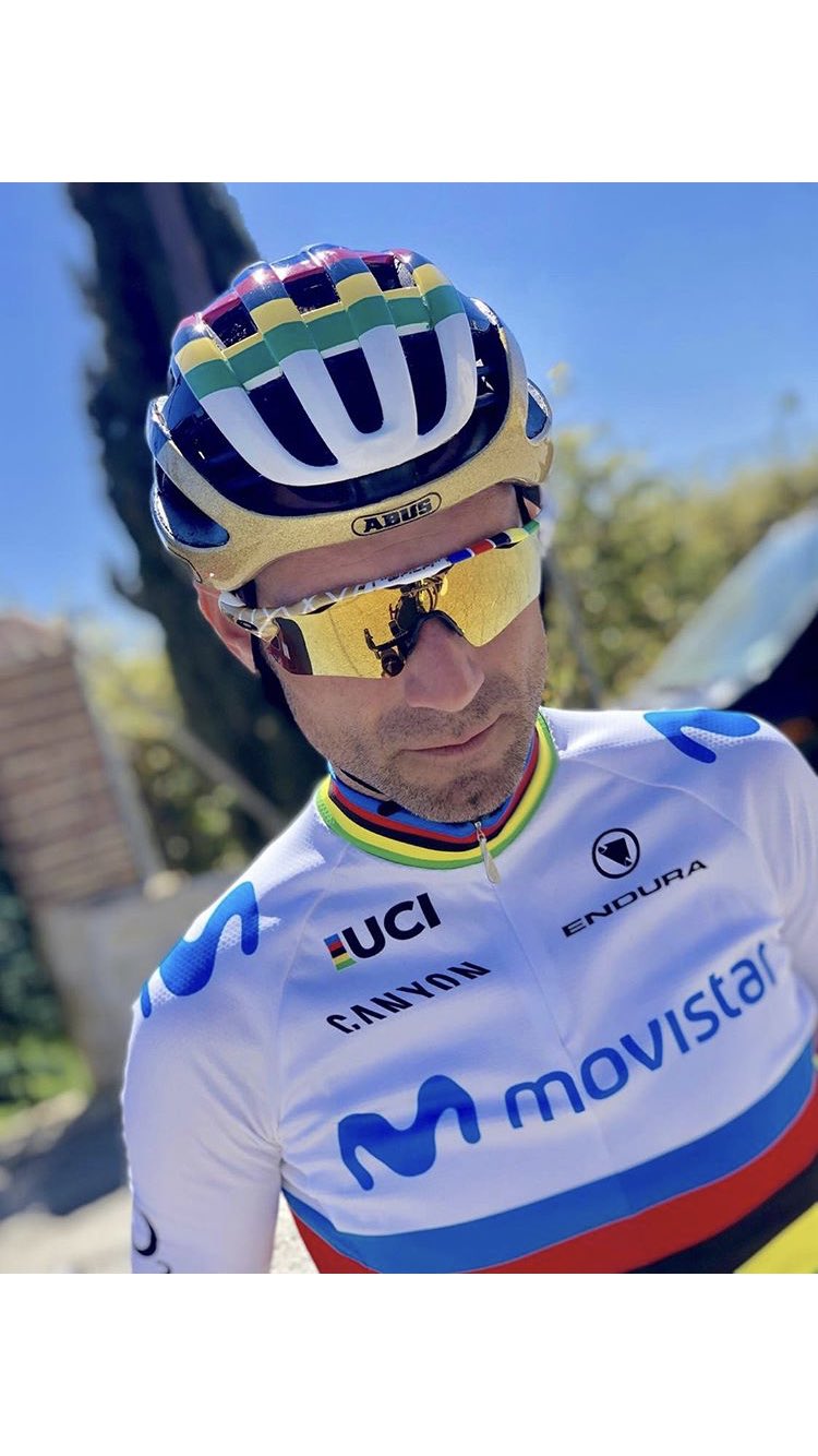 OUTDOOR EVASION sur Twitter : "Custom Radar ev for Valverde 🌈 # oakley #custom / Twitter