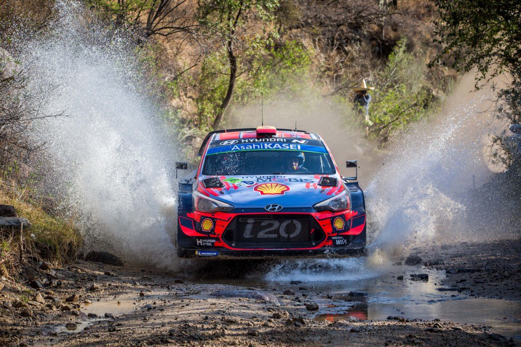 MotorTest1's tweet photo. Hyundai Motor Argentina será nuevamente el vehículo oficial del Rally de Córdoba https://t.co/MnGTUc5A1E https://t.co/ofjEOWJ8T8