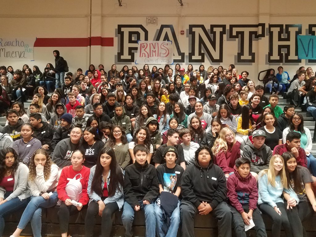 WAVEpact's tweet photo. Thank you @VHSPanthers for hosting our last #8thgrade EXPO for incoming 9th. Great head start to HS @madisonvusd @RanchoMinerva @vistamagnet @RooseveltMiddl2 @VIDASHARKS @SupLinda @TrusteeVargas @DrSteitz @VUSDannegreen https://t.co/4mL0dAZ5Yo