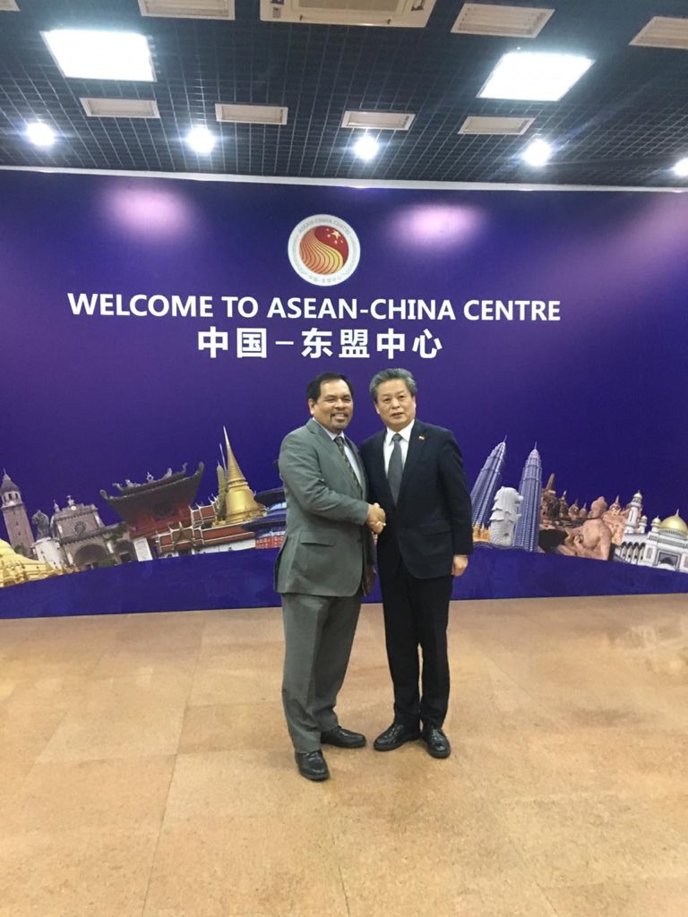 KBRI_Beijing's tweet image. 2.Thn 2019,  ACC mengangkat tema "Tahun Pertukaran Media ASEAN - Tiongkok". #Dubes RI sambut baik rencana #ASEAN #China Media Cooperation Forum ke-2 &amp;amp; workshop pembuatan video pendek utk promosi ASEAN di media sosial #IniDiplomasi #RintisKemajuan @Kemlu_RI @PTRIASEAN