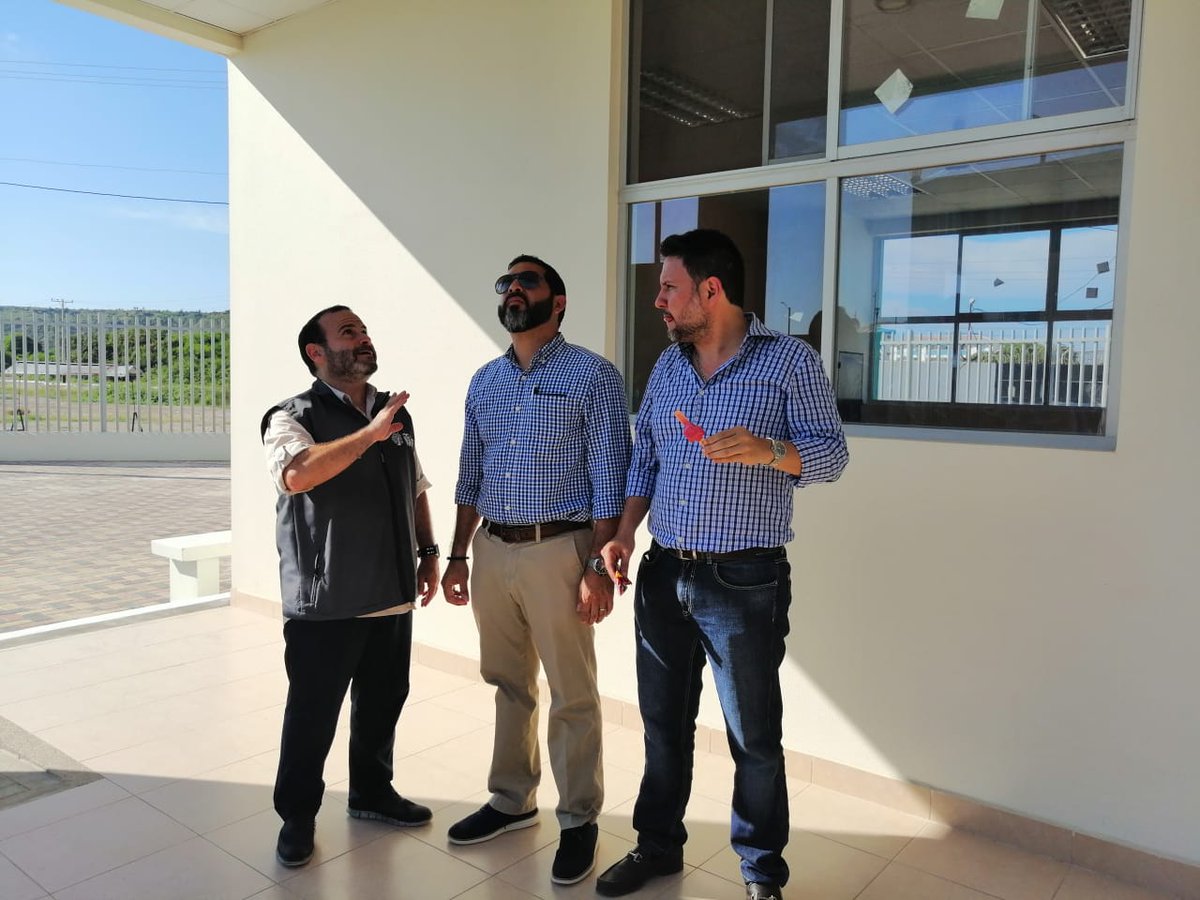 JorgeWated's tweet photo. 🇪🇨| Que orgullo ver esta obra concluida: la #UnidadEducativaEugenioEspejo del cantón #Salinas. Los niños y jóvenes de este cantón tienen nuevas oportunidades para su futuro. Gracias @SECOB_Ec por su labor al servicio del país. https://t.co/brCuUgHpOB