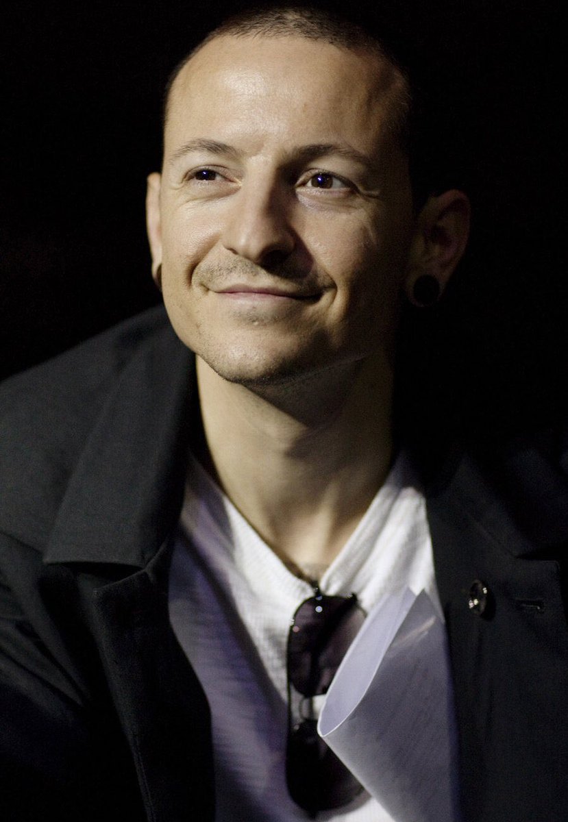 captains_dad's tweet photo. Happy Birthday to my childhood hero, @ChesterBe the worlds been gone since you left. ❤️ https://t.co/Wl40ykAgt8