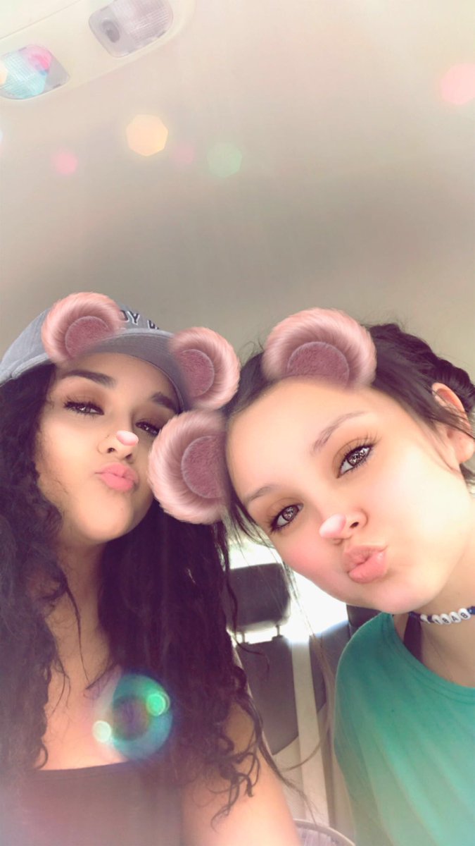 _Jennawinters's tweet photo. Happy birthday to my fierce, stubborn, gorgeous, crazy bff who’s more like a sister. You deserve the word. I love you always Eesh ❤️ https://t.co/AGSF76l3Wj