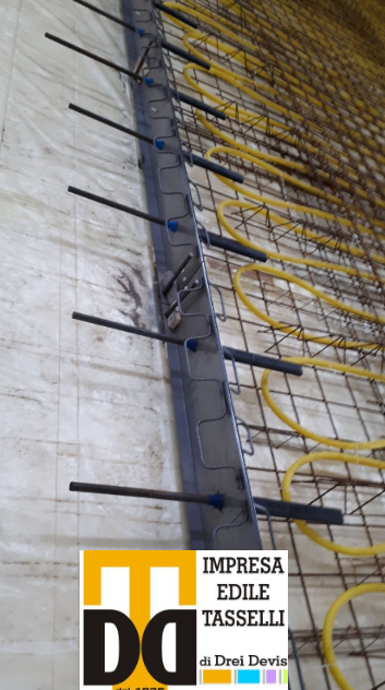IMPRESADREI's tweet photo. #Pavimentazione #industriale scaldata @IMPRESADREI #edilizia #Industrie #ravenna #Lugo @byHoRRoR https://t.co/Ys1R6fbmDe
