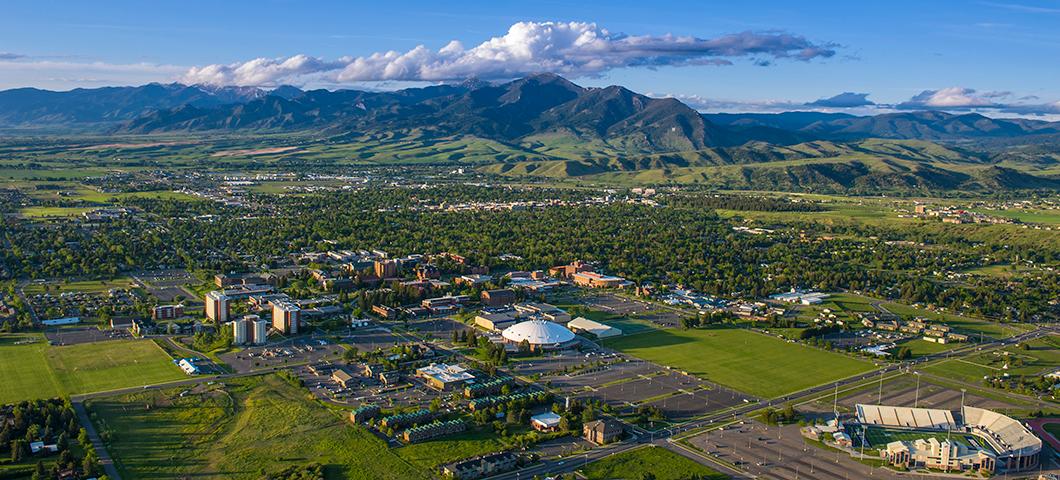 harryallen's tweet photo. A few weeks ago, I had the privilege of traveling to the Treasure State, Montana; a place I'd always wanted to visit. What made it really great was I went, to lecture on PE, at @montanastate in Bozeman, below, invited by @CarmenMcSpadden of @msu_leadership, and @NigelWaterton. https://t.co/6uaY92njEF