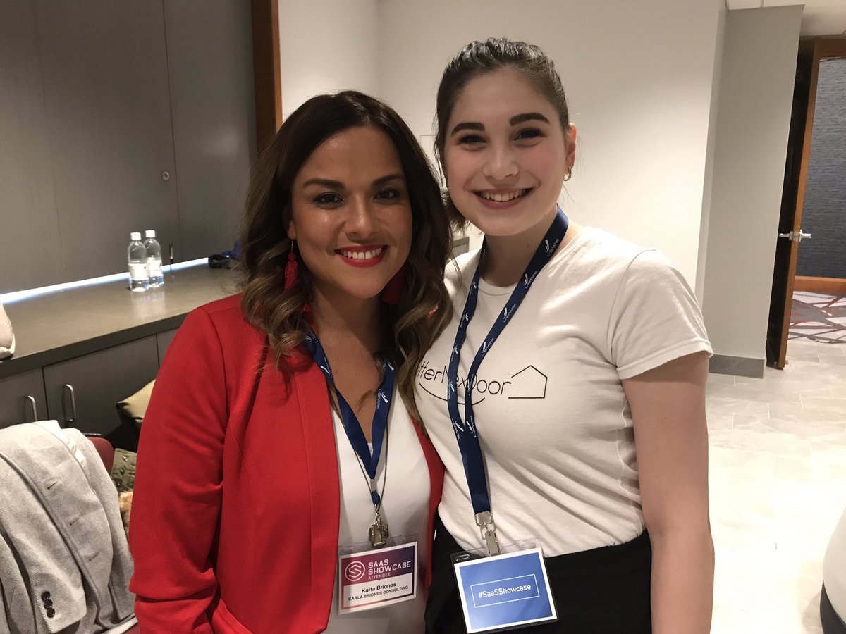 Awesome catching up with <a href="/HolaKarla/">Karla Briones</a> at the <a href="/LSPARKGlobal/">L-SPARK</a> SaaS Showcase! She was our first customer at <a href="/sitternextdoor/">SitterNextDoor Inc.</a>, very special to us! 😊