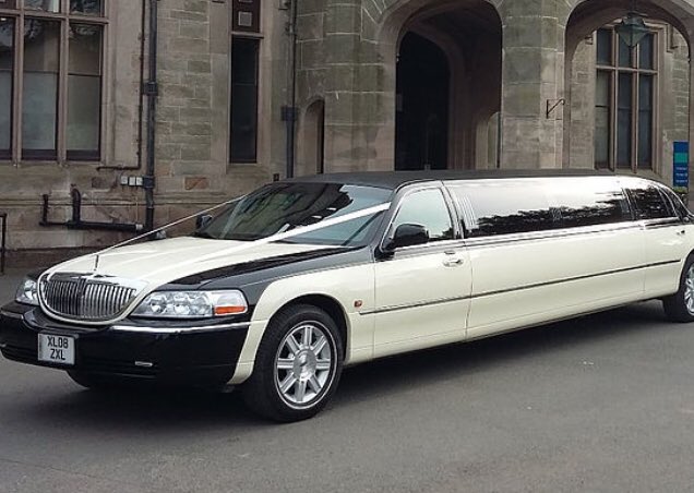 2xllimosC's tweet image. Prom cars available, we have more on our website 2xllimos.com. #promvenue #promevent #prom2019 #hlcprom #tpsprom #telfordprom #westmidlandsprom