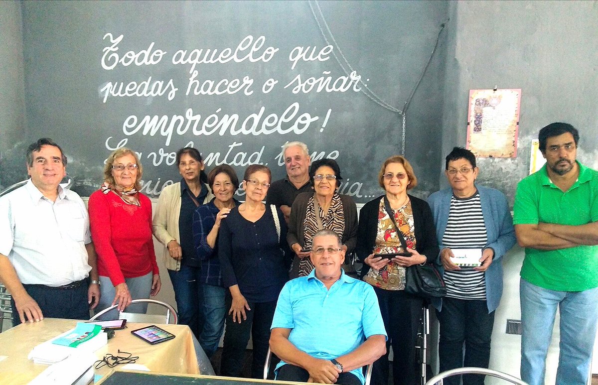 Ibirapitauy's tweet photo. ¡Taller de ClickVeo y Mus en Durazno! Mediante estas aplicaciones, todos los beneficiarios de Ibirapitá pueden disfrutar de contenido audiovisual uruguayo. @ClickVeo @musuruguay https://t.co/0YH9XDPukP