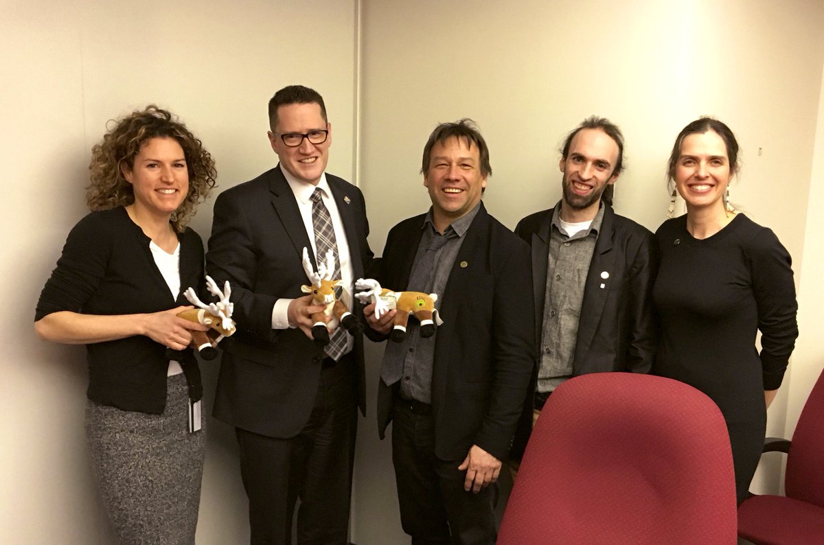 snapqc's tweet photo. Merci à @CharetteB pour cette discussion sur la #conservation et l’atteinte des cibles internationales de 17% d’#airesprotégées d’ici 2020! @coalitionavenir @MELCC_Qc @AssnatQc @alainbranchaud @veroniquebuss #polqc #gouvqc #québec #caq #environnement https://t.co/McBv4x2S5l