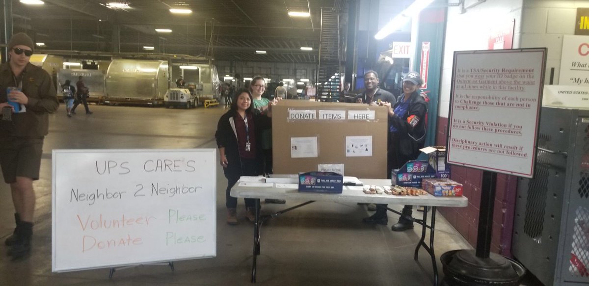 DFW TWILIGHT collecting donations for The Gatehouse. This months N2N event!