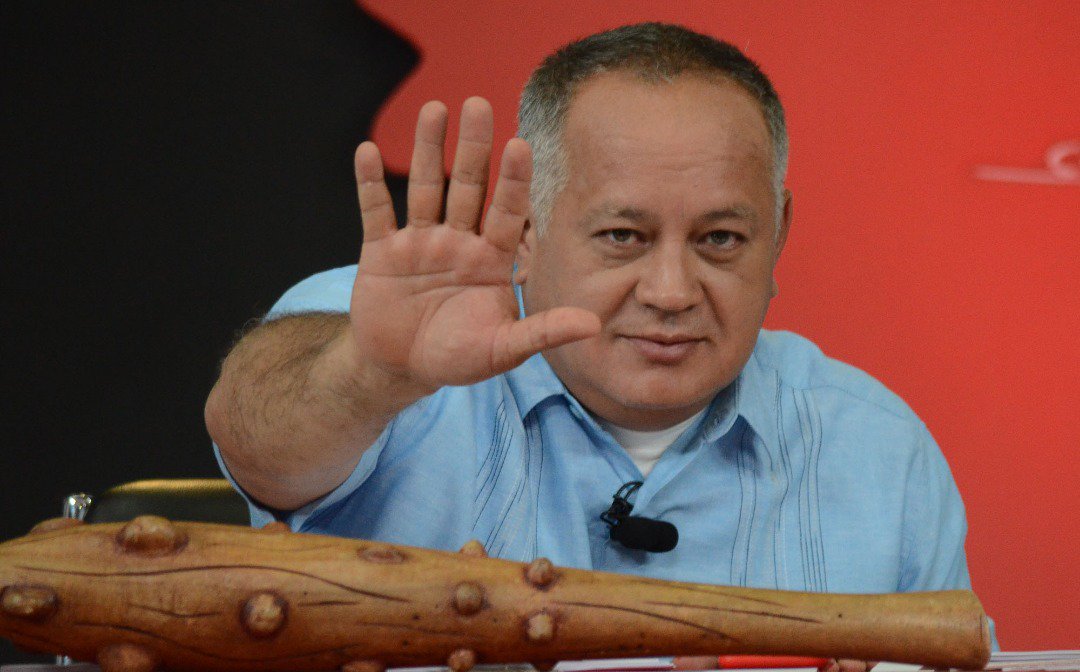 ConElMazoDando's tweet photo. .@dcabellor: ¿Cómo es posible que esa etiqueta #MarcoRubioBLOCKED esté de quinta en el mundo? Eres famoso, Marco Rubio. Aprovecho para decirte que eres un fascista, enemigo de esta Patria, armamentista, guerrerista, odias la paz, asesino que cobra comisiones #ConChavezPatriaLibre https://t.co/y5NbA89322