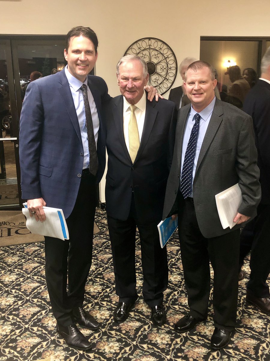 LoosPeterson's tweet photo. Congratulations to APSU Alumni and former men’s basketball players: Scott Combs &amp; Joe Sibbitt on being selected to the Indiana Basketball Hall of Fame- Silver Anniversary Team! @AustinPeayMBB @letsgopeay https://t.co/s3n0yFZuZJ