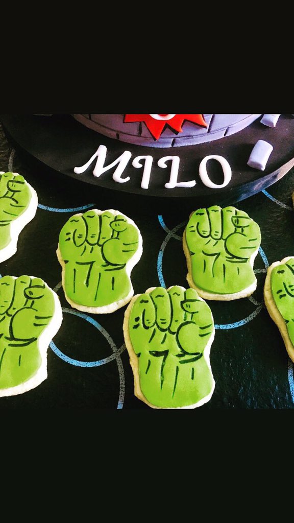 florenciaMatti1's tweet photo. Muy buen dรญa!! Los esperamos como siempre de 09:30 a 13 y de 17 a 21 hs, en Cotillรณn Fantasy manzana 41 casa 26!! Barrio Altos de Podesta!!
#cake #hulkcake #cookies #hulkcookies #hulk๐ https://t.co/uY2TLilxoF